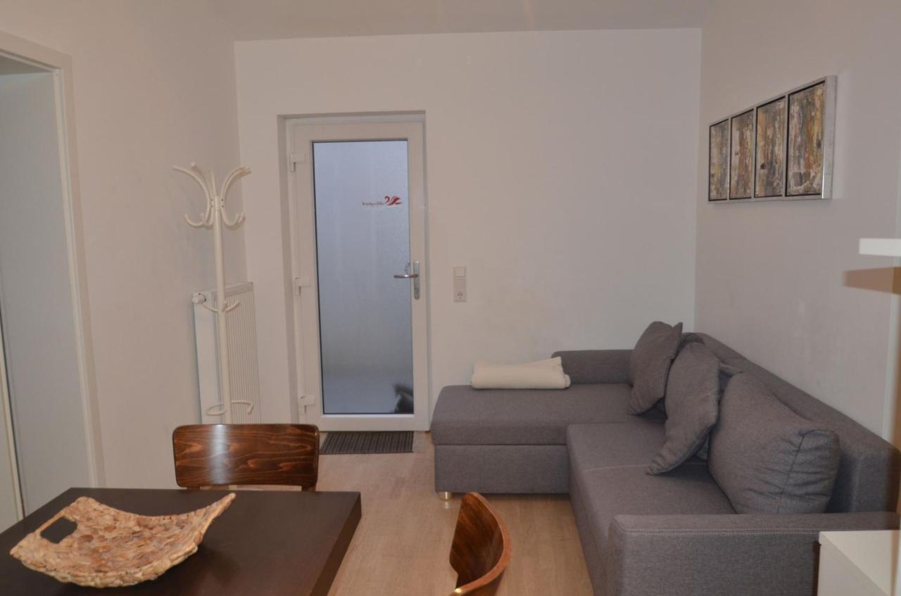 Am Schlosspark - App Ostsee-Perle Apartment Gluecksburg Exterior photo